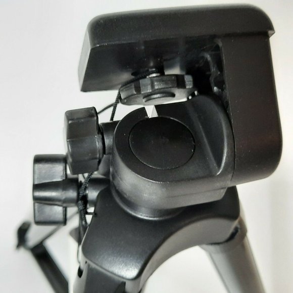 Polaroid Tripod Lightweight Durable 3 Section Legs upto 50” Black 2 Way Pan Head - Picture 9 of 10
